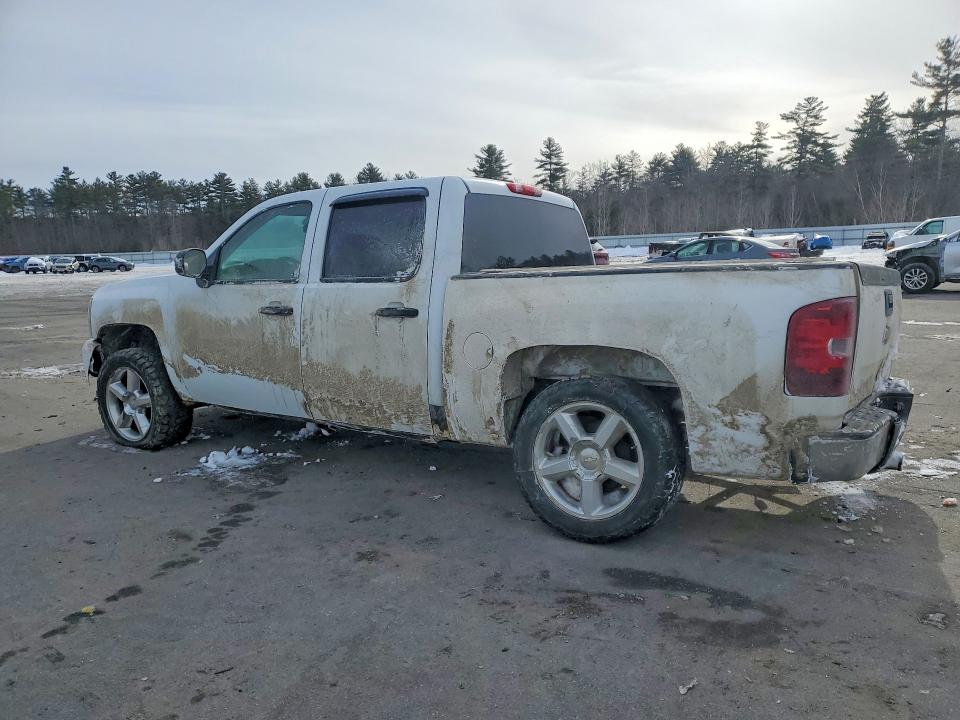Photo 2 from auction – 2007 CHEVROLET SILVERADO with VIN 2GCEK13C271652192