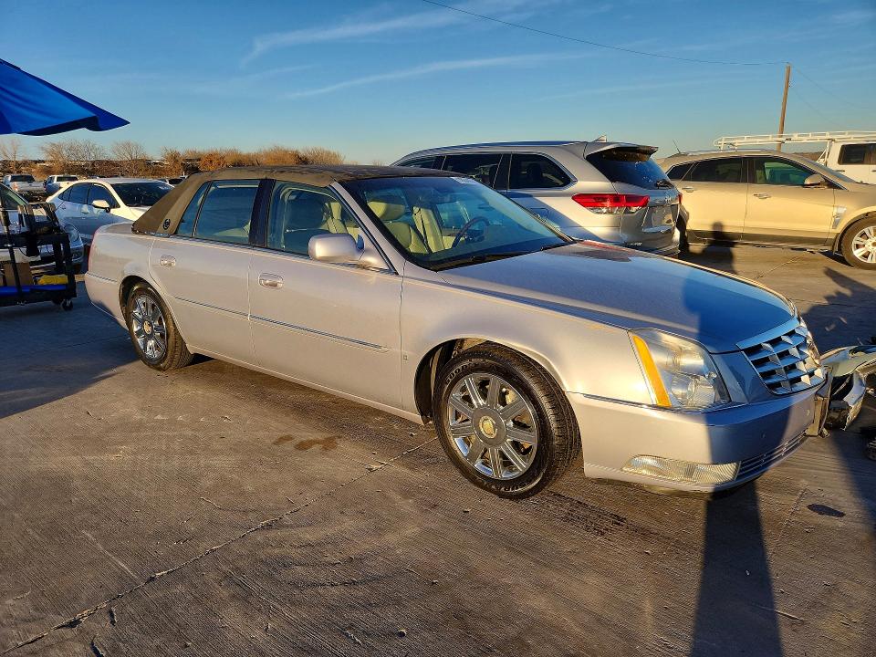 Photo 4 from auction – 2006 CADILLAC DTS with VIN 1G6KD57Y86U112653