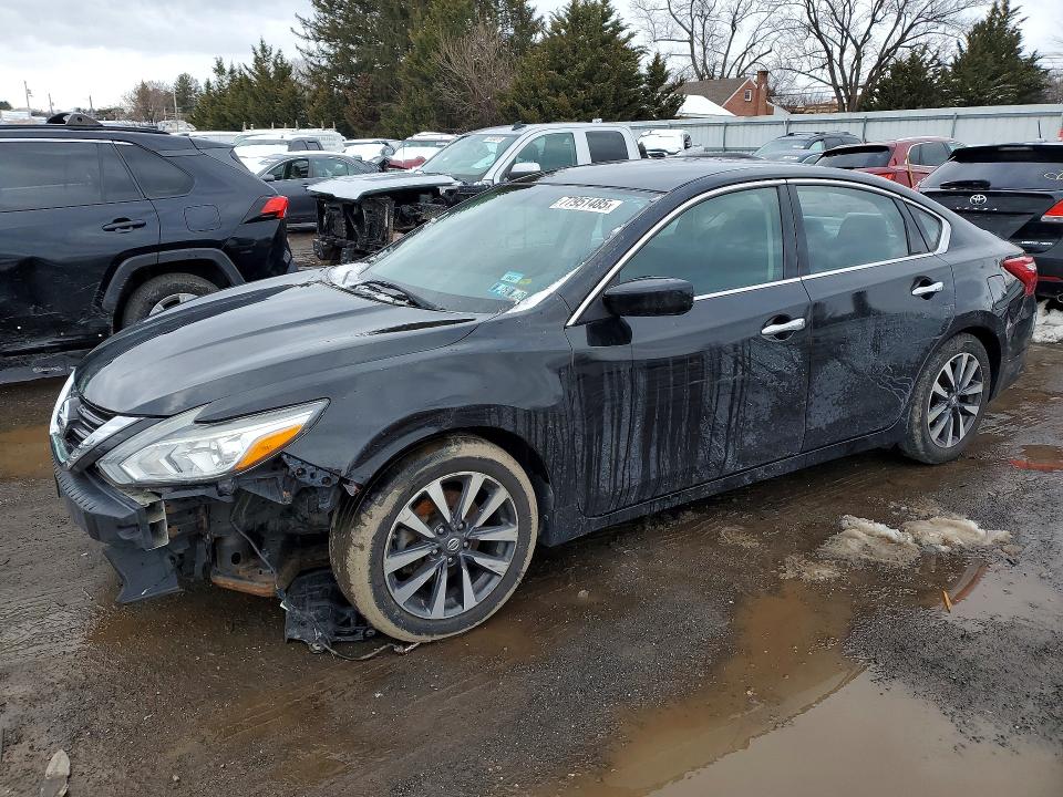 NISS ALTIMA 2017 with VIN 1N4AL3AP4HC222694 - Photo from auction