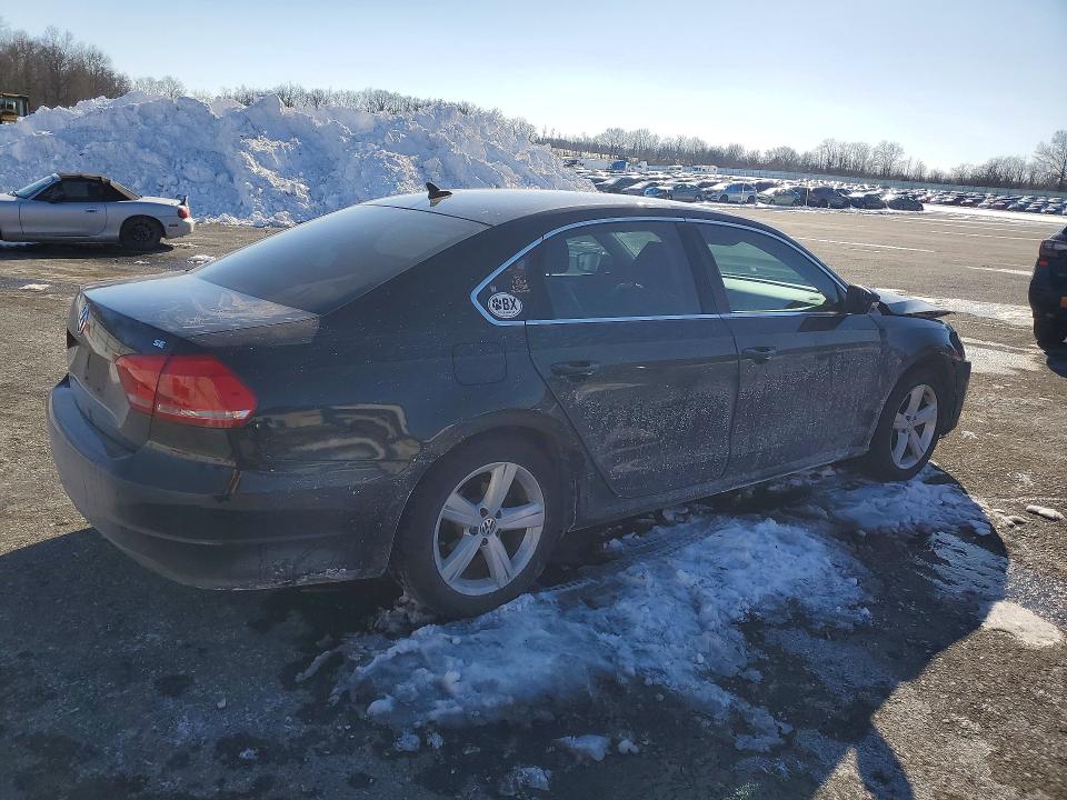 Photo 3 from auction – 2013 VOLKSWAGEN PASSAT with VIN 1VWBP7A33DC012974