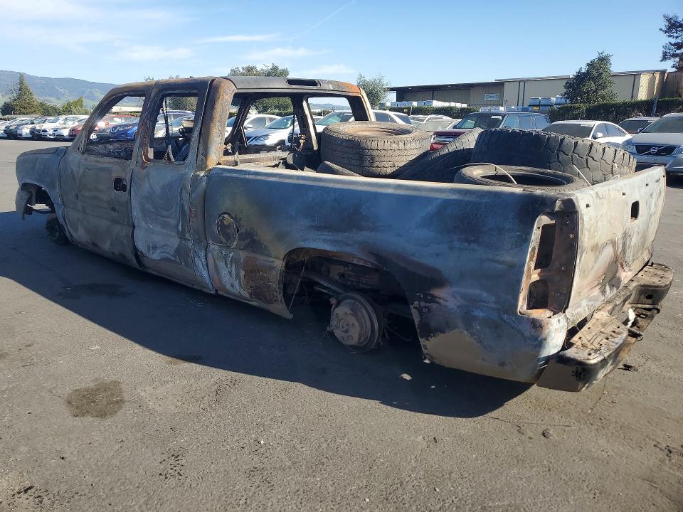 Photo 2 from auction – 2004 CHEV SILVERADO with VIN 1GCEC19V64Z327781