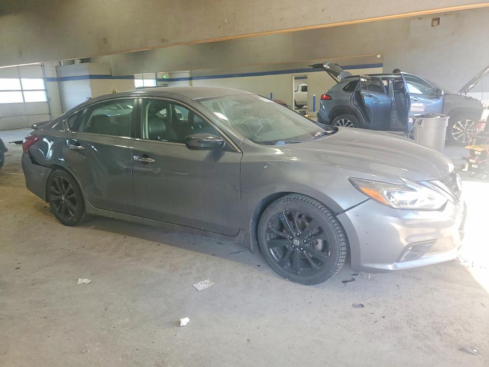 Photo 4 from auction – 2018 NISSAN ALTIMA with VIN 1N4AL3AP2JC478161