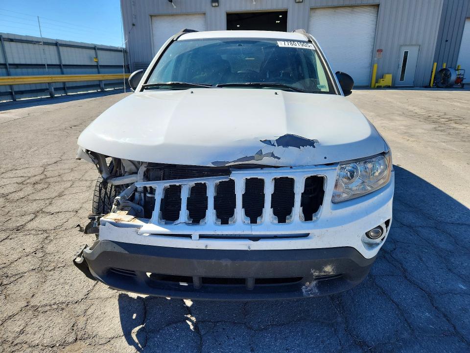 Photo 5 from auction – 2011 JEEP COMPASS with VIN 1J4NF1FB0BD176152