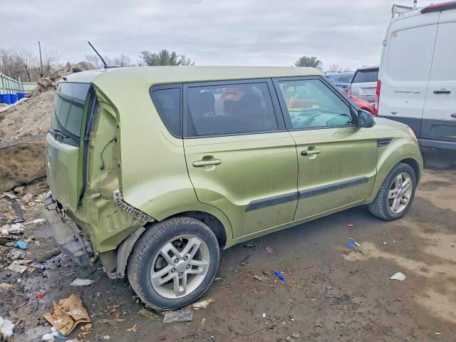 Photo 3 from auction – 2011 KIA SOUL with VIN KNDJT2A27B7209737