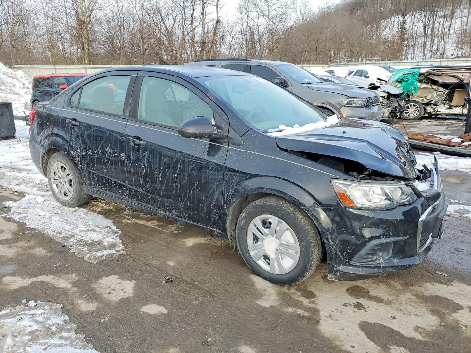 Photo 4 from auction – 2017 CHEVROLET SONIC with VIN 1G1JB5SH8H4157383