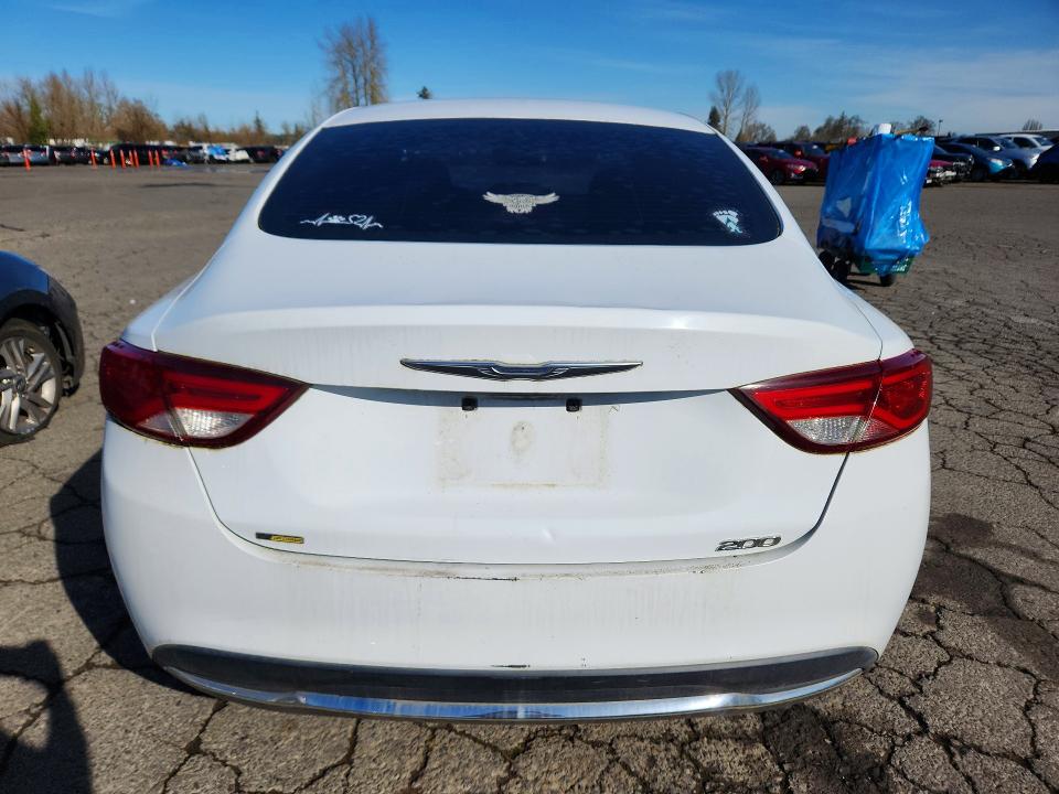 Photo 6 from auction – 2015 CHRYSLER 200 LIMITE with VIN 1C3CCCAB7FN575282