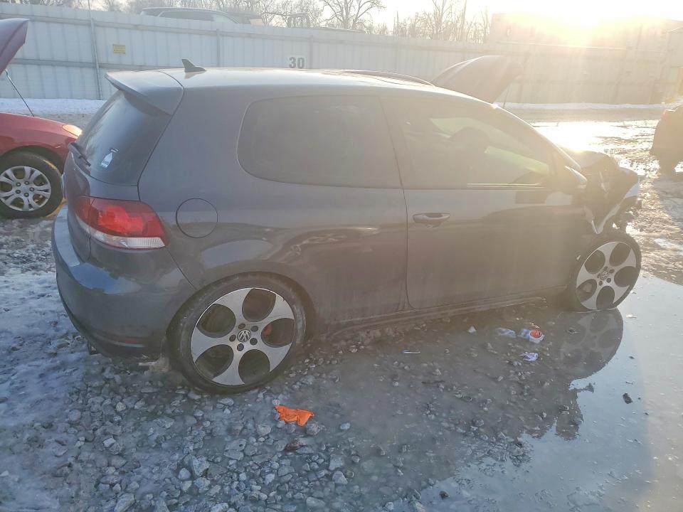 Photo 3 from auction – 2011 VOLKSWAGEN GTI with VIN WVWFV7AJ3BW212936