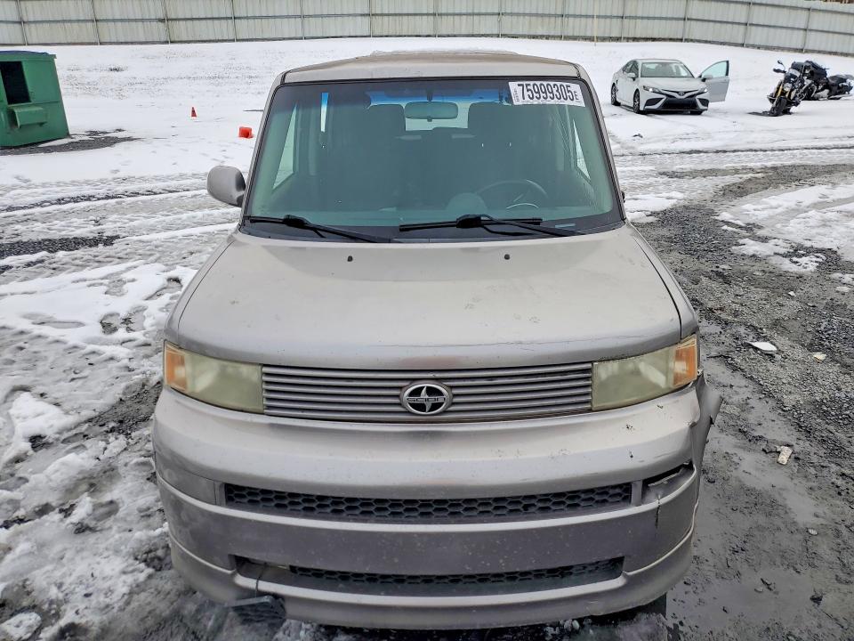Photo 5 from auction – 2006 TOYOTA SCION XB with VIN JTLKT324264114279