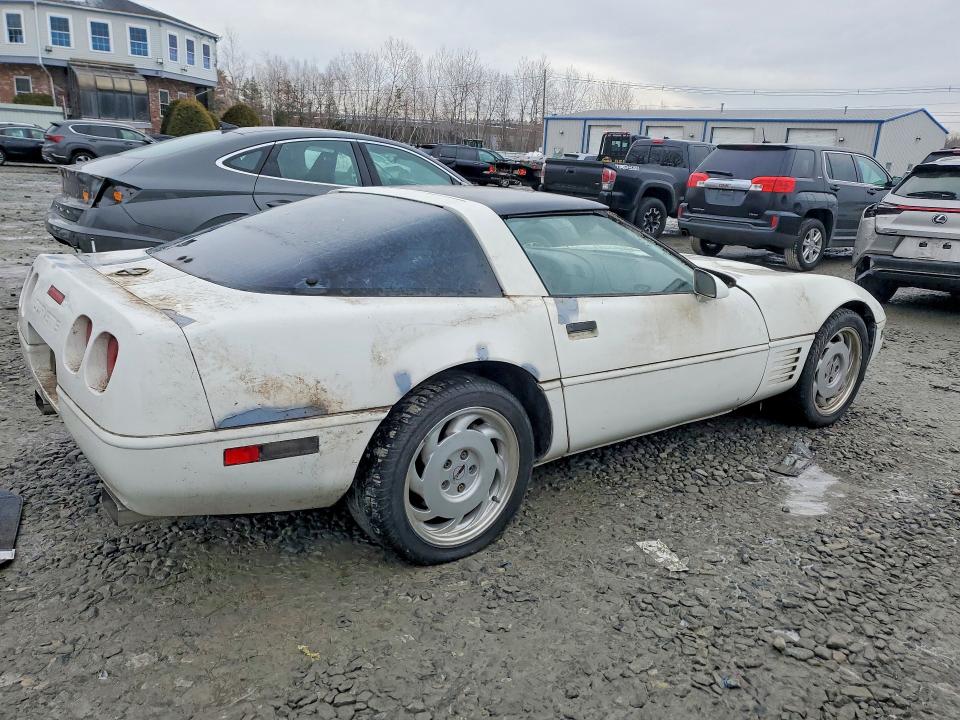 Photo 3 from auction – 1991 CHEVROLET CORVETTE with VIN 1G1YY2388M5102575