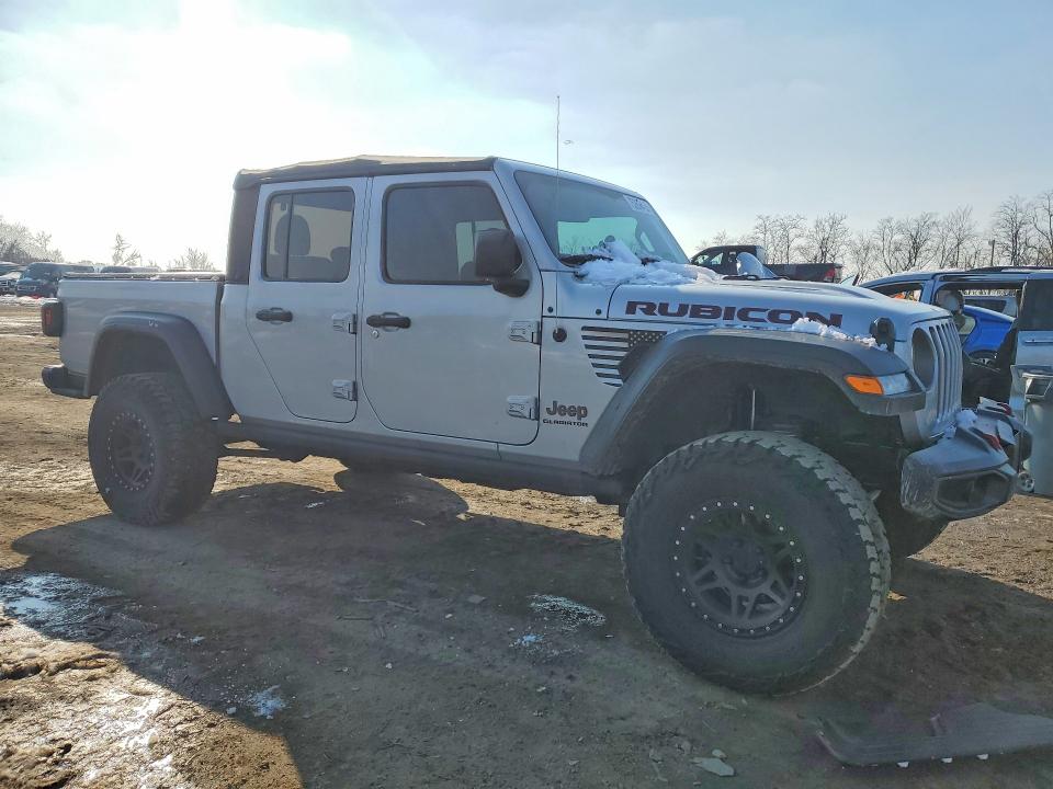 Photo 4 from auction – 2022 JEEP GLADIATOR with VIN 1C6JJTBG0NL142701