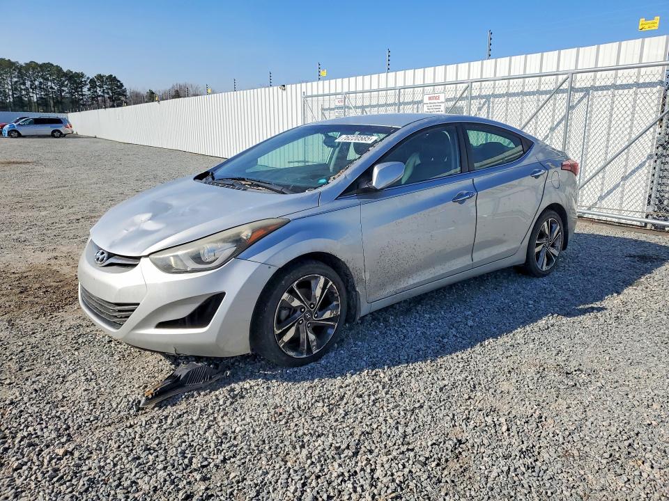 HYUNDAI ELANTRA 2016 with VIN 5NPDH4AE9GH672339 - Photo from auction