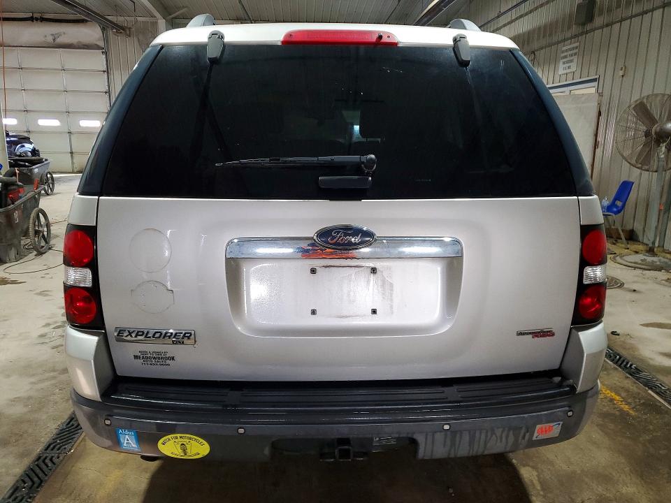 Photo 6 from auction – 2006 FORD EXPLORER X with VIN 1FMEU73EX6UA86747
