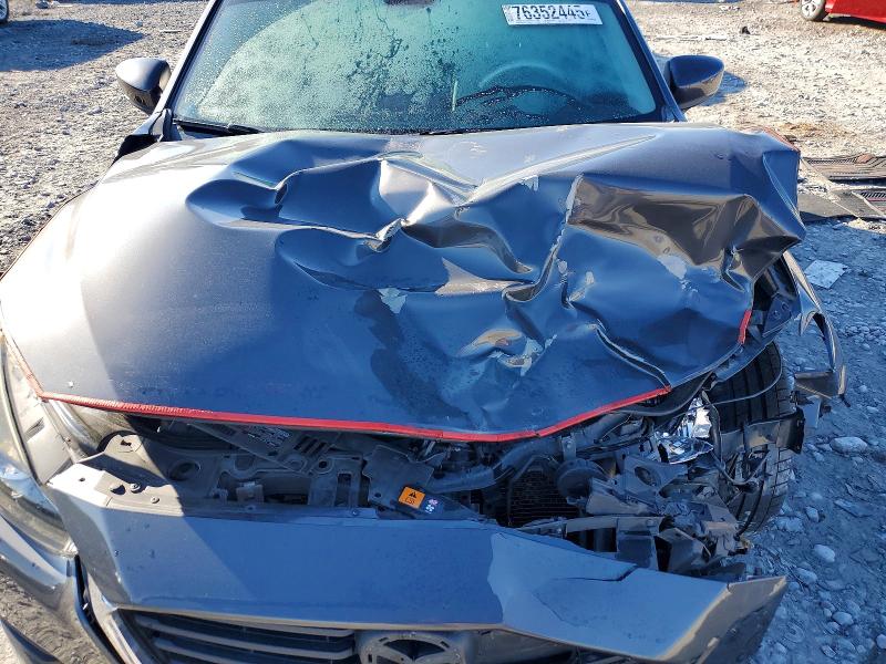 Photo 11 from auction – 2018 MAZDA 3 with VIN 3MZBN1L37JM159647