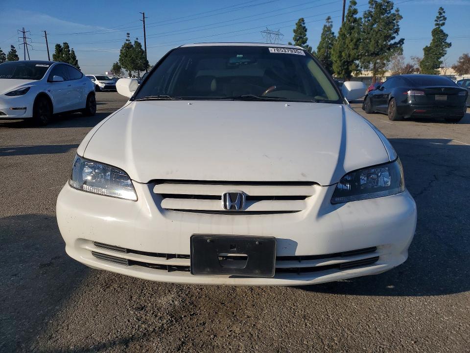 Photo 5 from auction – 2002 HONDA ACCORD with VIN 1HGCG16542A062856