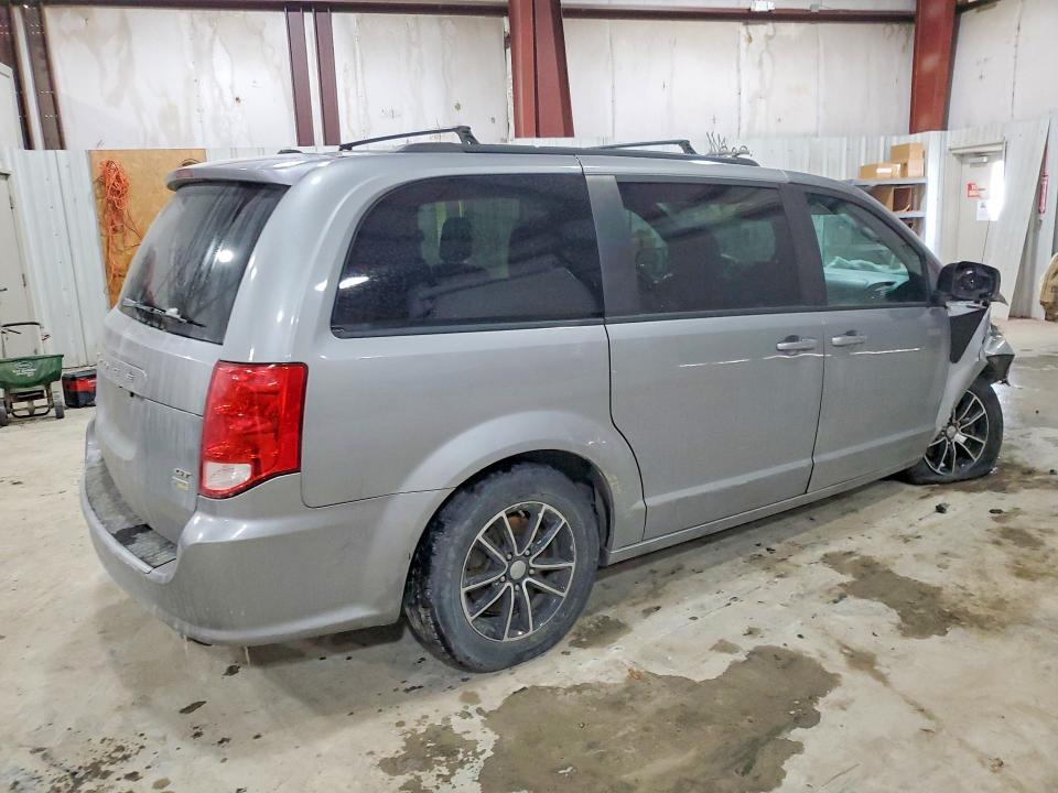 Photo 3 from auction – 2018 DODGE GRAND CARA with VIN 2C4RDGEGXJR343321