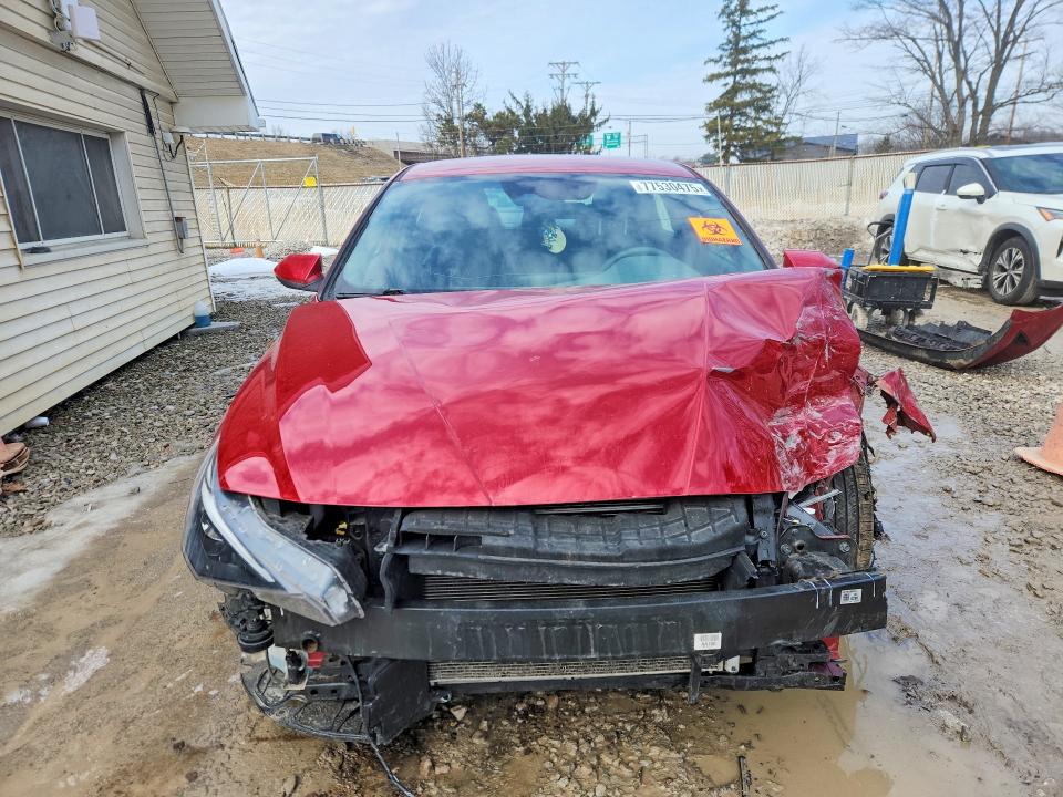 Photo 5 from auction – 2023 HYUNDAI ELANTRA with VIN KMHLM4AG2PU433385