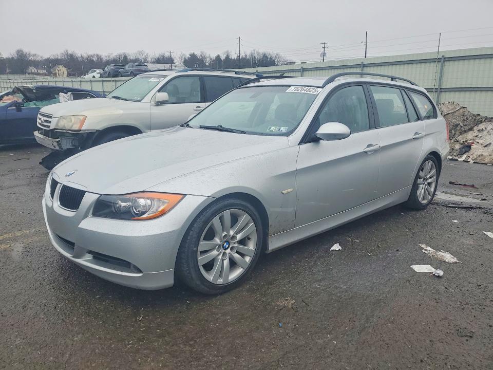 BMW 328 2007 con VIN WBAVS13597FX15022 - Foto de la subasta