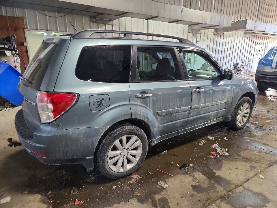 Photo 3 from auction – 2012 SUBARU FORESTER 2 with VIN JF2SHBDC2CH412249