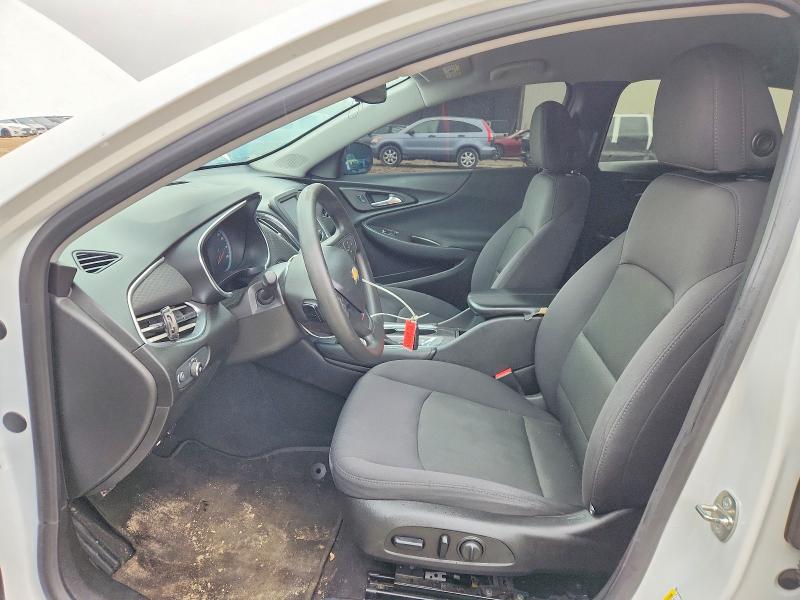 Photo 7 from auction – 2017 CHEVROLET MALIBU with VIN 1G1ZE5ST7HF179135