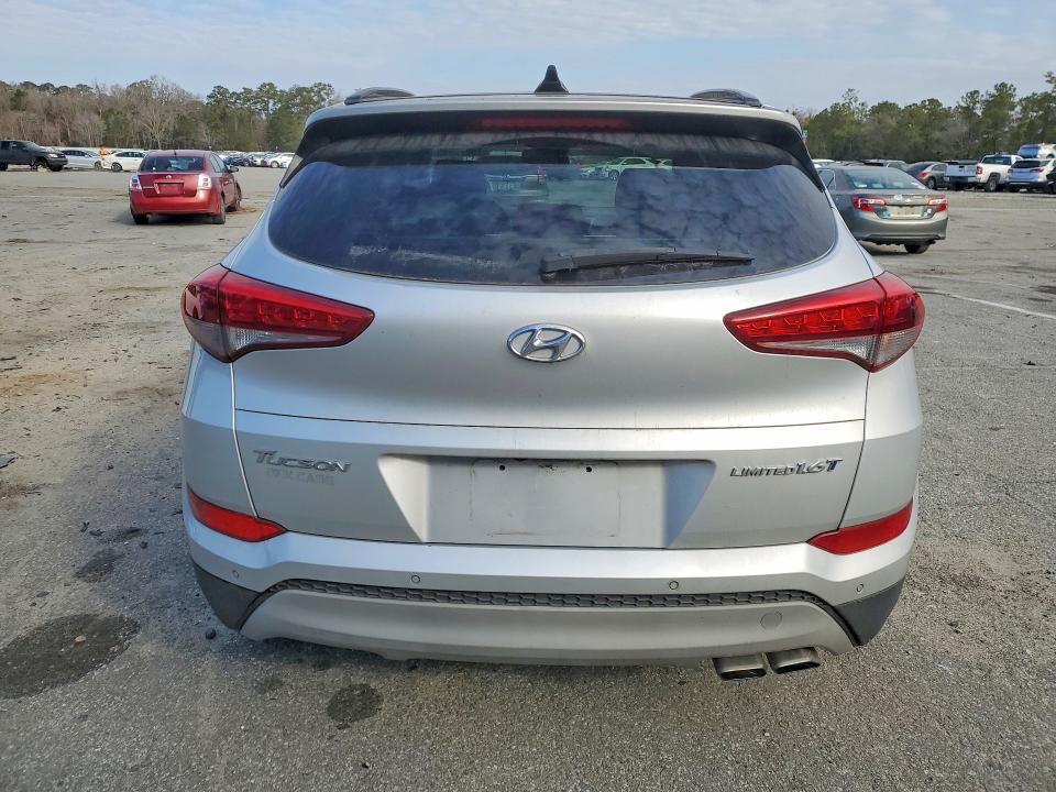 Photo 6 from auction – 2018 HYUNDAI TUCSON with VIN KM8J33A22JU623168