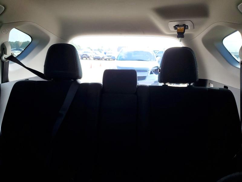 Photo 10 from auction – 2015 TOYOTA RAV4 XLE with VIN 2T3WFREV9FW140053