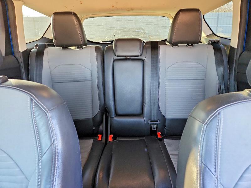 Photo 10 from auction – 2019 FORD ESCAPE SE with VIN 1FMCU9GD0KUA41122