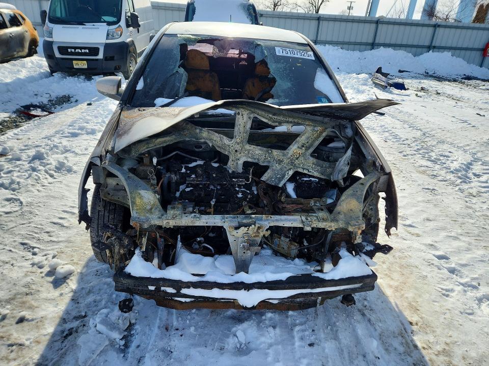 Photo 5 from auction – 2011 NISSAN SENTRA with VIN 3N1AB6AP2BL631855