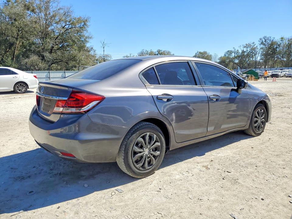 Photo 3 from auction – 2014 HONDA CIVIC with VIN 19XFB2F56EE047728
