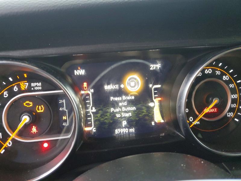 Photo 9 from auction – 2022 JEEP GLADIATOR with VIN 1C6HJTAG6NL135705