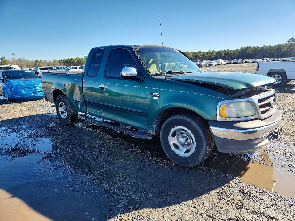 Photo 4 from auction – 2000 FORD F150 with VIN 1FTRX17WXYNA90808