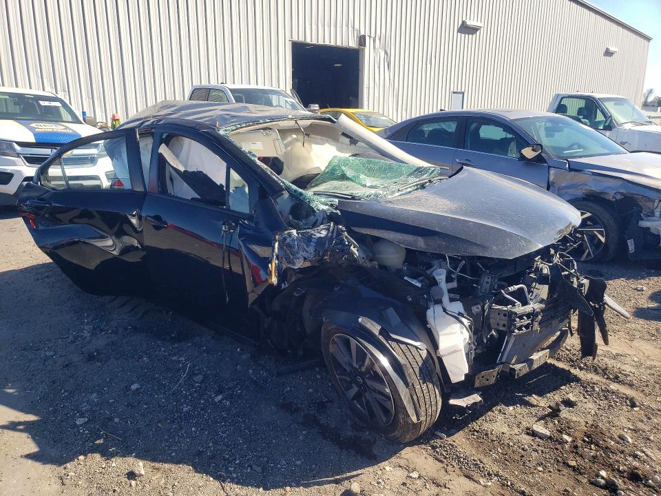 Photo 4 from auction – 2025 NISSAN VERSA with VIN 3N1CN8EV3SL813486