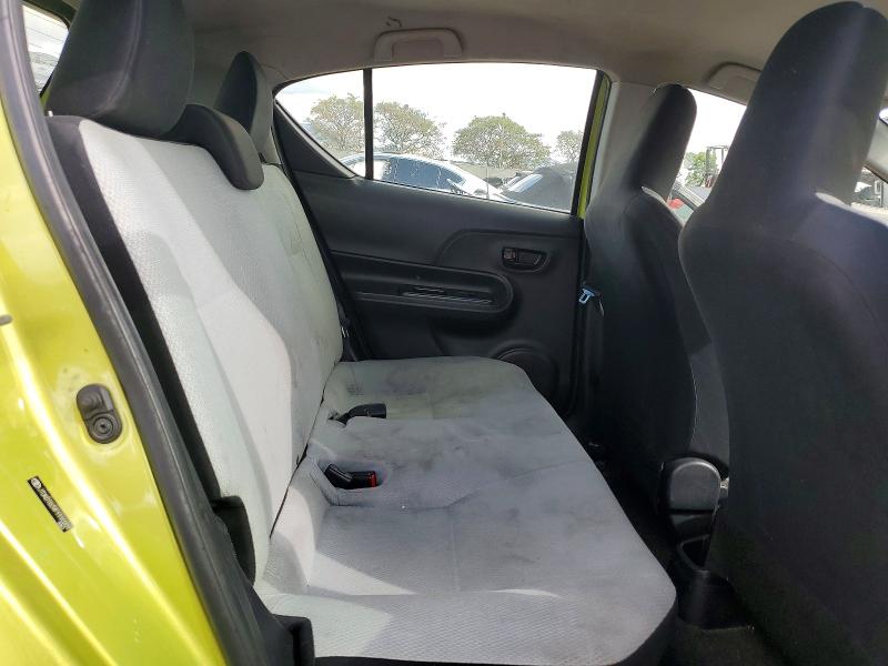 Photo 10 from auction – 2015 TOYOTA PRIUS C with VIN JTDKDTB39F1110201