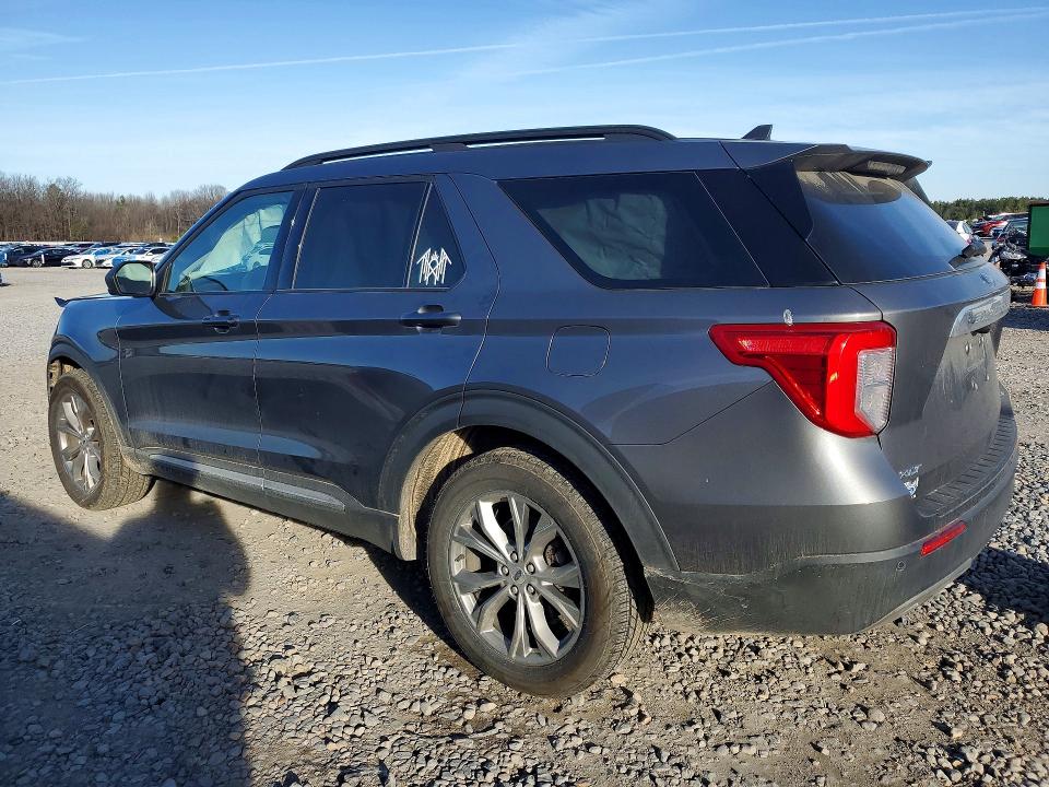 Photo 2 from auction – 2021 FORD EXPLORER with VIN 1FMSK8DH2MGB09893