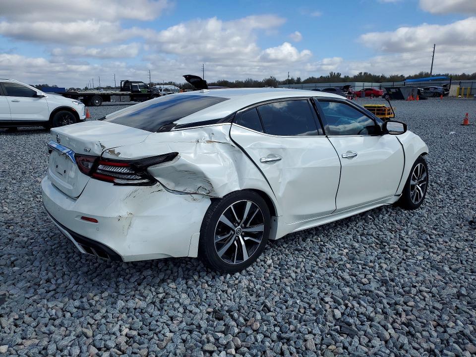 Photo 3 from auction – 2021 NISSAN MAXIMA with VIN 1N4AA6CV5MC510303