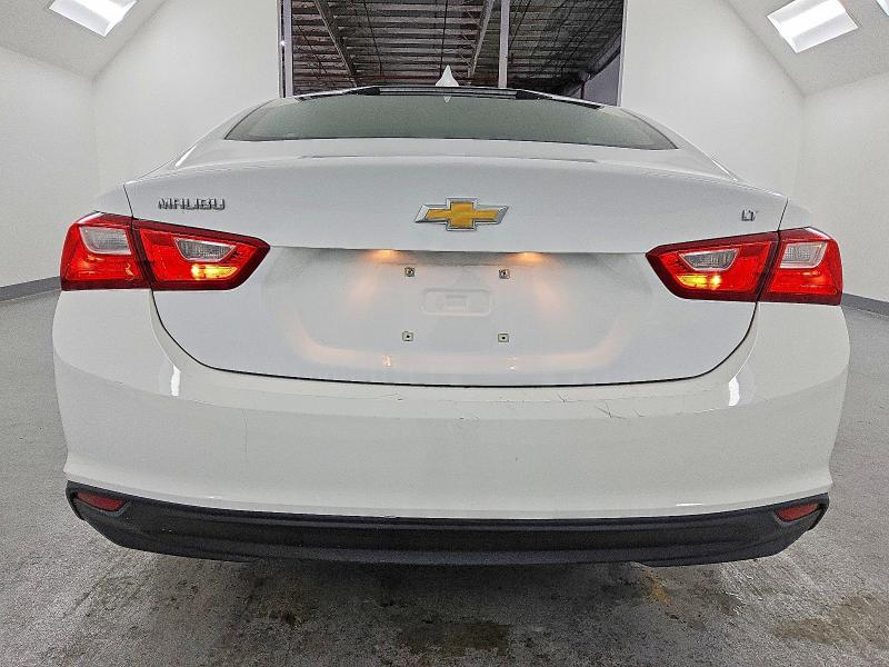 Photo 6 from auction – 2023 CHEVROLET MALIBU with VIN 1G1ZD5ST0PF153980