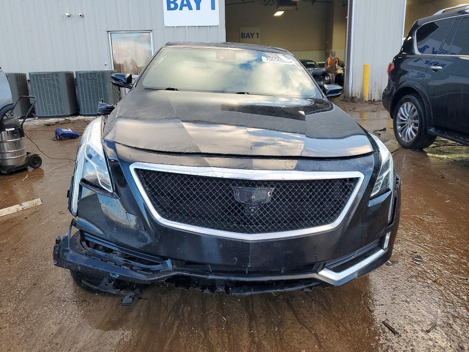 Photo 5 from auction – 2016 CADILLAC CT6 with VIN 1G6KD5RS7GU164026