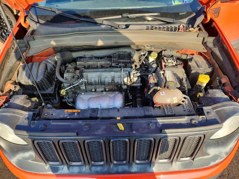 Photo 12 from auction – 2016 JEEP RENEGADE with VIN ZACCJBCT2GPE36350