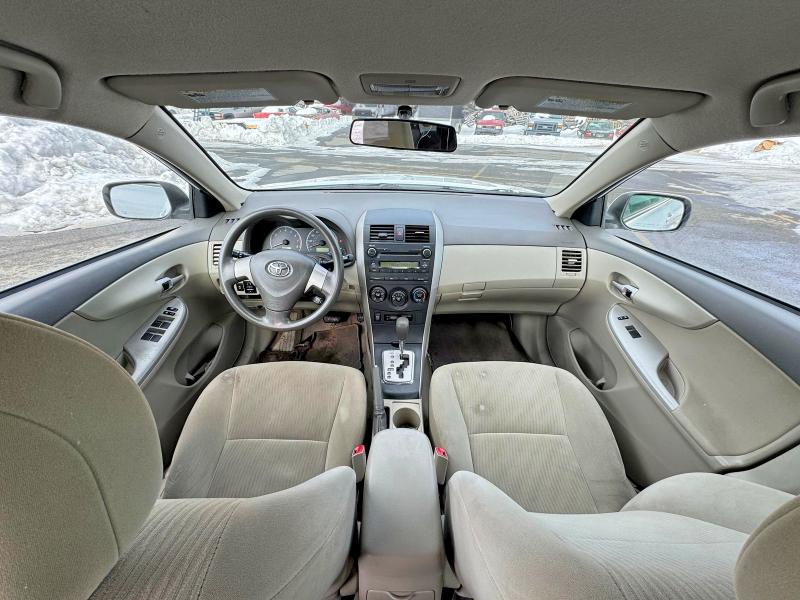 Zdjęcie 9 z aukcji – 2010 TOYOTA COROLLA BA z VIN 2T1BU4EE5AC301086
