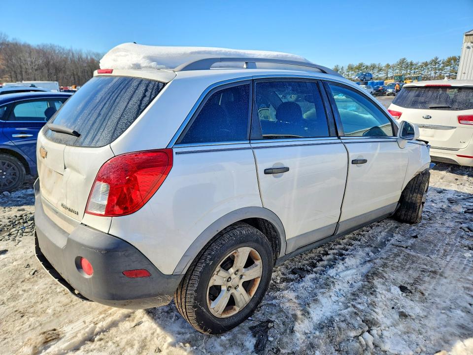 Photo 3 from auction – 2015 CHEVROLET CAPTIVA with VIN 3GNAL2EK2FS506195