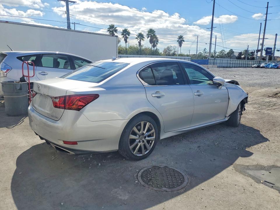 Photo 3 from auction – 2013 LEXUS GS with VIN JTHBE1BL5D5000266