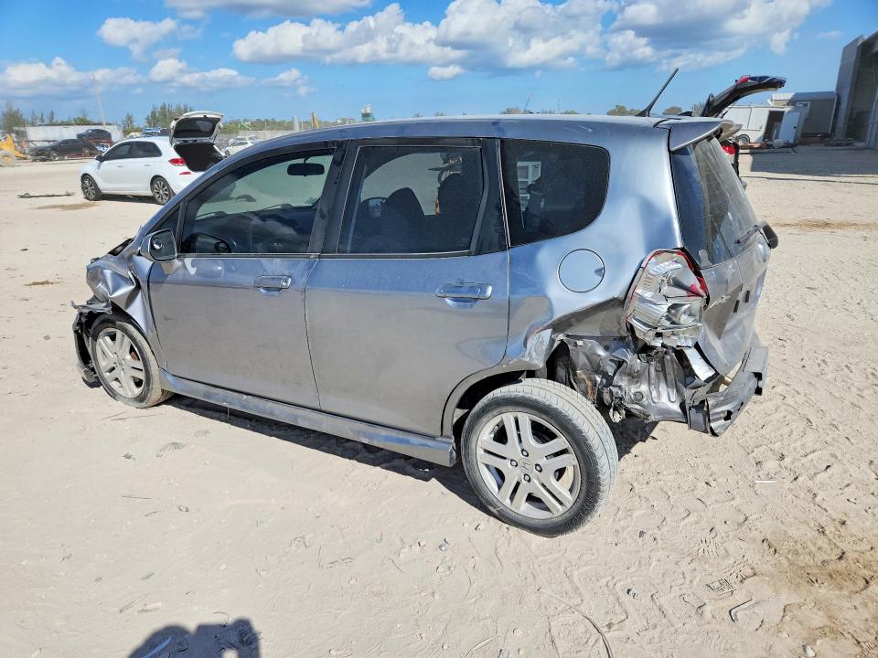 Photo 2 from auction – 2008 HONDA FIT with VIN JHMGD38618S002920