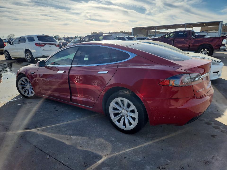 Photo 2 from auction – 2018 TESLA MODEL S with VIN 5YJSA1E26JF245992