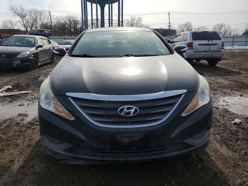 Photo 5 from auction – 2014 HYUNDAI SONATA GLS with VIN 5NPEB4AC2EH930721