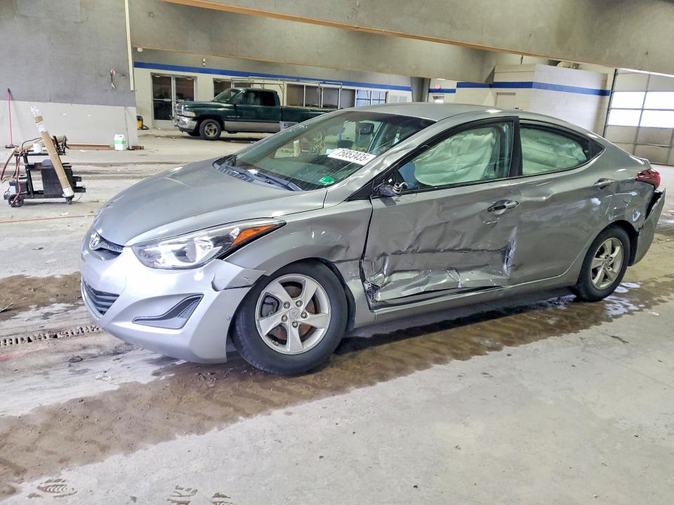 HYUNDAI ELANTRA SE 2014 with VIN KMHDH4AEXEU138183 - Photo from auction