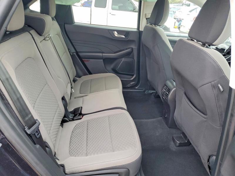 Photo 11 from auction – 2021 FORD ESCAPE with VIN 1FMCU9G61MUA04391