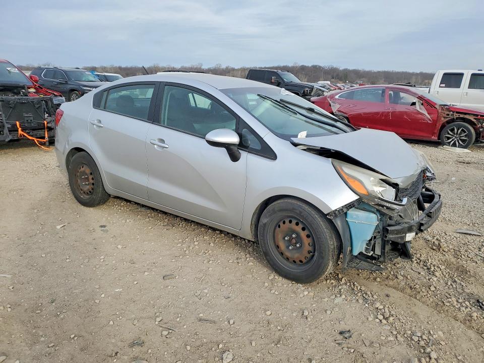 Photo 4 from auction – 2013 KIA RIO with VIN KNADM4A33D6291406