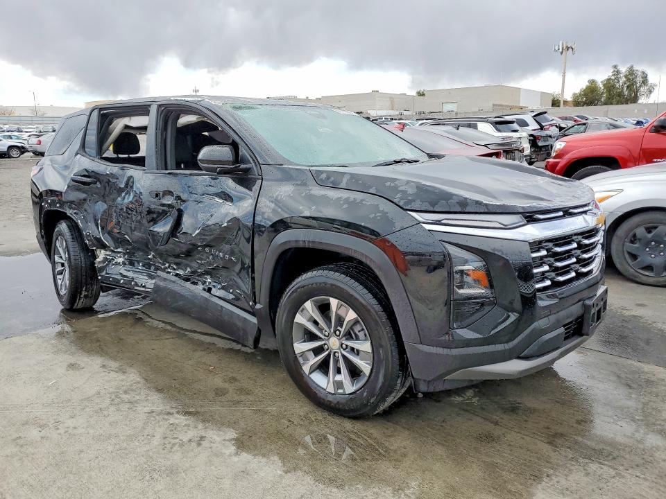 Photo 4 from auction – 2025 CHEVROLET EQUINOX with VIN 3GNAXHEG9SL325148