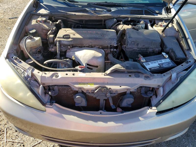 Photo 11 from auction – 2005 TOYOTA CAMRY with VIN 4T1BE32K95U013786