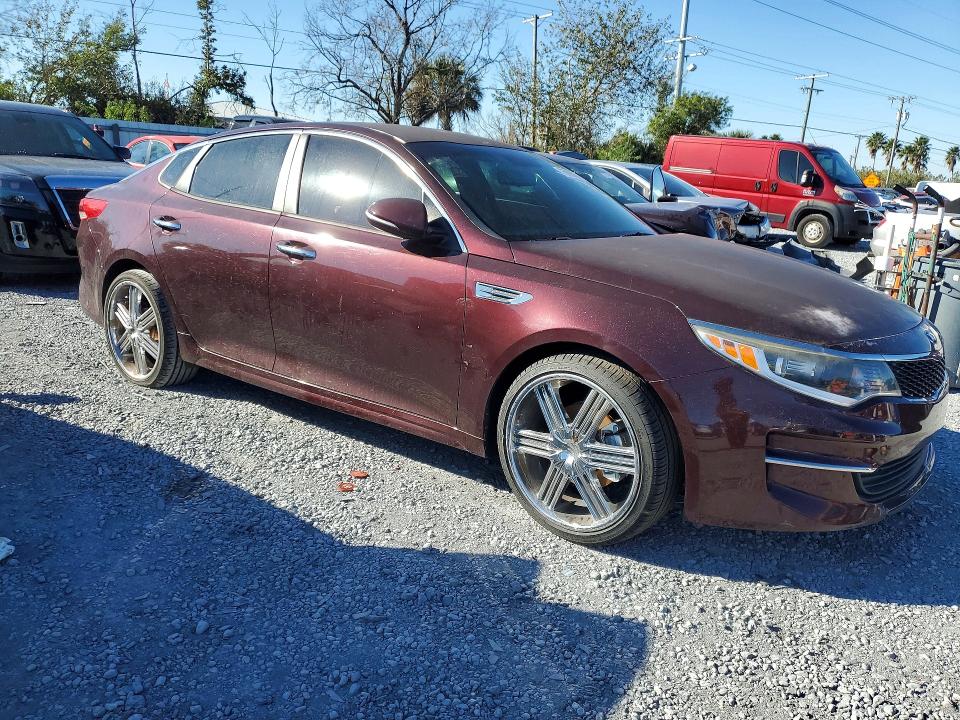 Photo 4 from auction – 2016 KIA OPTIMA LX with VIN 5XXGT4L37GG076648