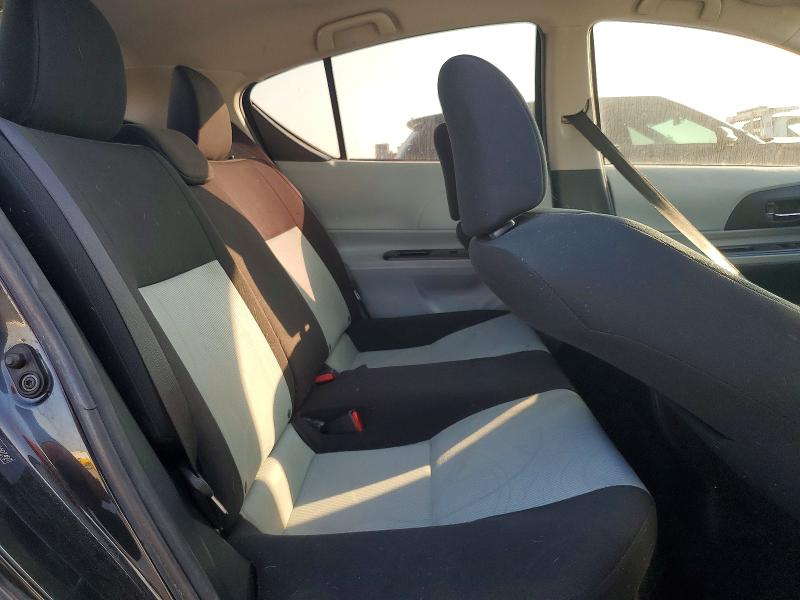 Photo 10 from auction – 2012 TOYOTA PRIUS C with VIN JTDKDTB39C1507497